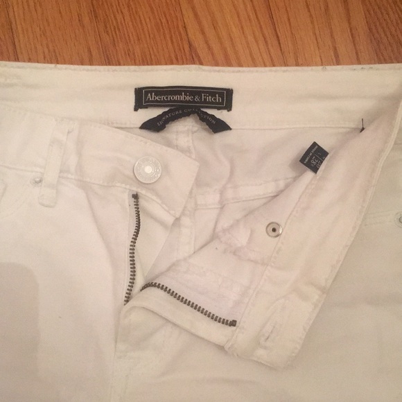 Ripped white jeans - Picture 4 of 7